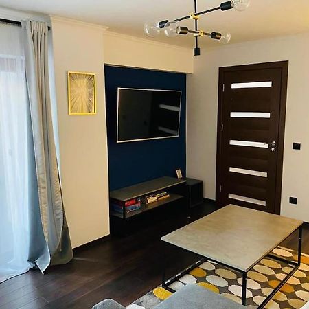 Aparthotel City Center Targu Ocna מראה חיצוני תמונה